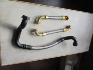 Ferrari 550 Maranello(フェラーリ550 マラネロ)オイルホース修理