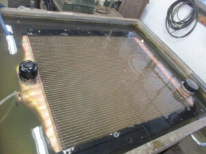消化ポンプ用ラジエーター修理