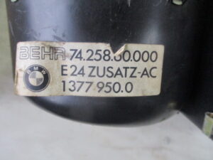 BMW 6シリーズ E24 リア側 エバポレーター製作