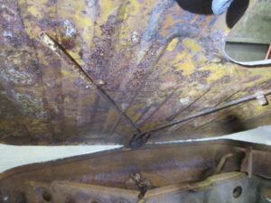 TOYOTA CENTURY(センチュリー)燃料タンク洗浄