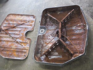 TOYOTA CENTURY(センチュリー)燃料タンク洗浄