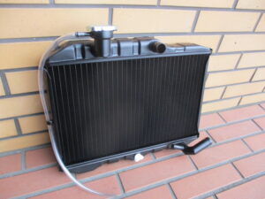 Daihatsu Fellow MAX Radiator