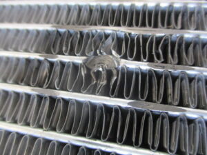 BeCool製 '69カマロ オールアルミラジエーター修理