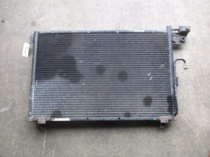ISUZU BIGHORN UBS25GW AC Condenser