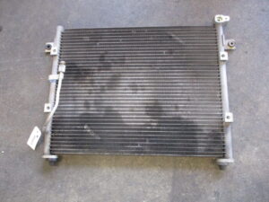 SUZUKI ESCUDO TD01W AC Condenser