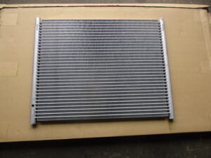 SUZUKI ESCUDO TD01W AC Condenser
