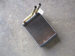 MITSUBISHI PAJERO　V45W　Heatercore