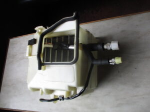 TOYOTA CRESTA GX61 Evaporator