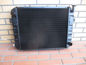 TOYOTA JOBSUN 4SDK8 Radiator 16420-42500-71