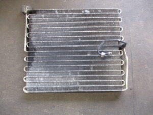 ISUZU ELF　NHS69EV AC Condenser