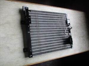 ISUZU ELF　NHS69EV AC Condenser