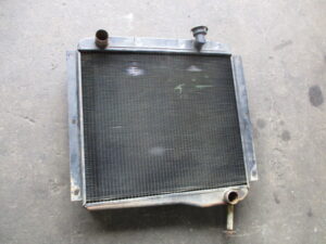 LAND CRUISER FJ40 Radiator