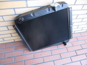 LAND CRUISER FJ40 Radiator