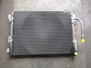 MITSUBISHI DELICA STAR WAGON　P24/25W AC Condenser #MB899366
