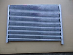 MITSUBISHI DELICA STAR WAGON　P24/25W AC Condenser #MB899366