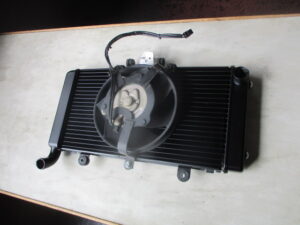 HONDA CB1300SB Radiator